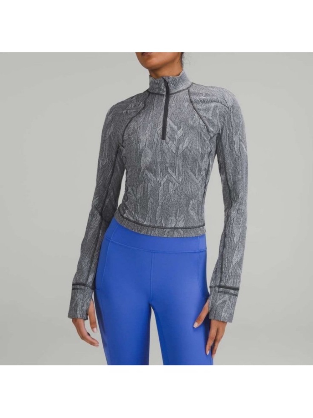 LULULEMON it’s rulu half zip
